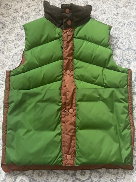 Obojstranná pérová vesta 9-10 rokov, zara,140