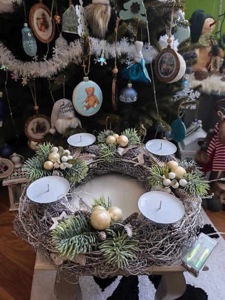 Adventný veniec podsvietený, 