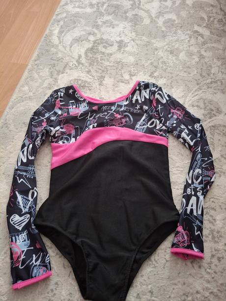 Gymnastiky ubor, 134