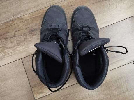 Polovysoká turistická obuv, decathlon,42