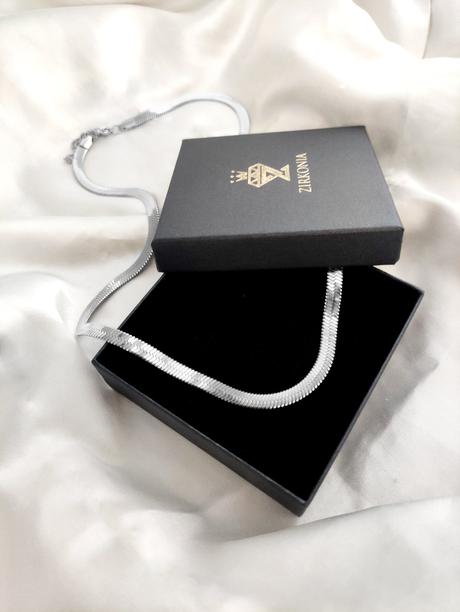 Nová luxusná retiazka na krk z chirurgickej ocele, 