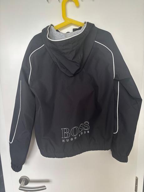 Hugo boss vetrovka, hugo boss,140