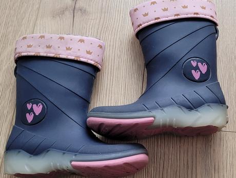 Blikajúce gumáky, lupilu,26