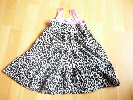 Dievcenske saty-top, 92