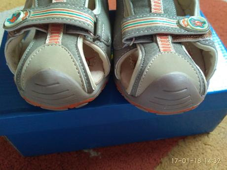 Detské sandále, 29