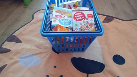 Predám detský nákupný košík s produktmi, 