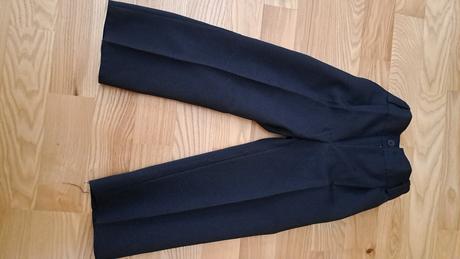 Vesta a nohavice, 98