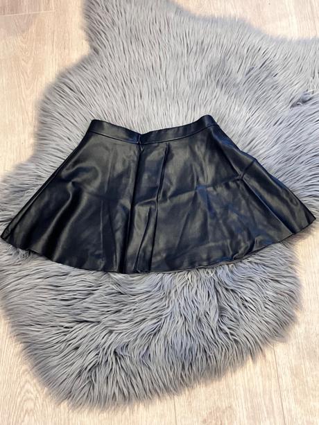 Dievčenská koženková sukňa h&m (122), h&m,122