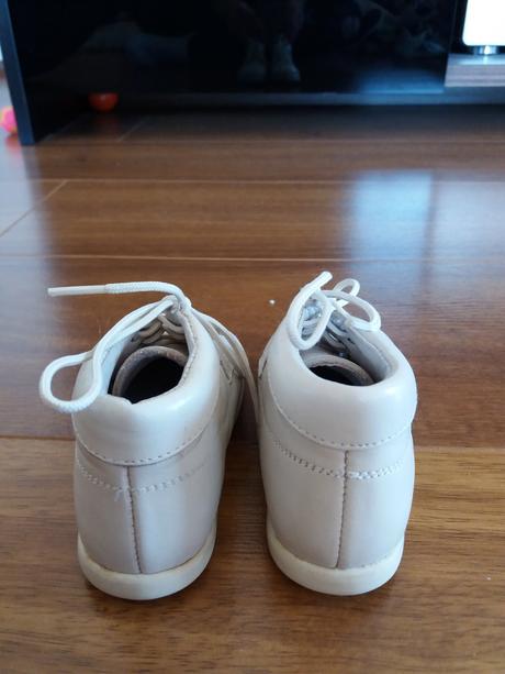 Topanky na prve chodenie dievcenske, 20