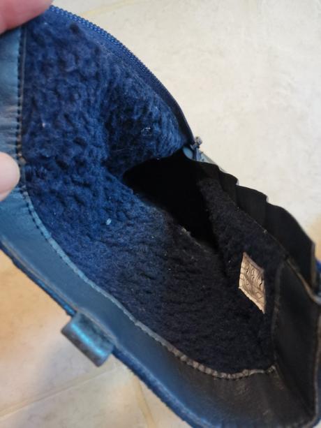 Prechodné cizmy, 32