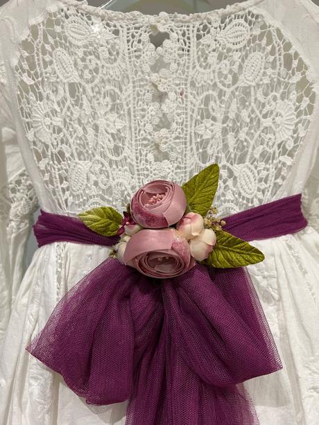 Prijimanie , saty na 6-8, stali 900 eur, 128