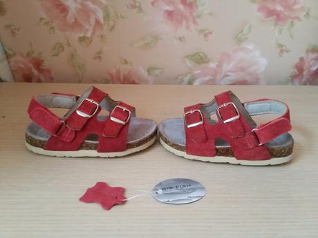 Pohodlné papuče z pravej kože veľkosť 25, 25