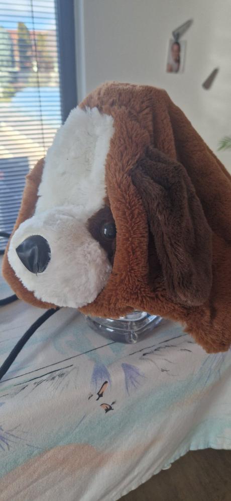 Čapka na lyziarsku prilbu, 