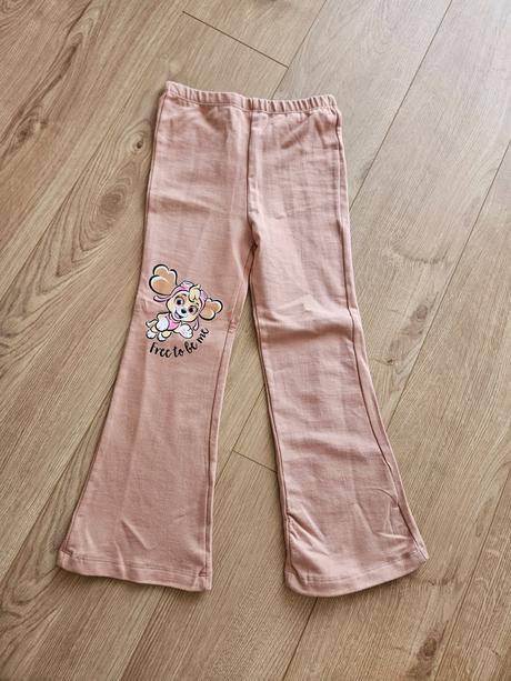 Tepláky, sinsay,122