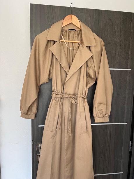 Trenchcoat, s