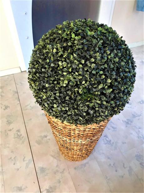 Veľká krušpánová guľa, 