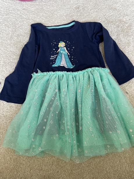 Šaty s tylom, kik,92