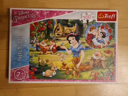 Puzzle snehulienka 200,