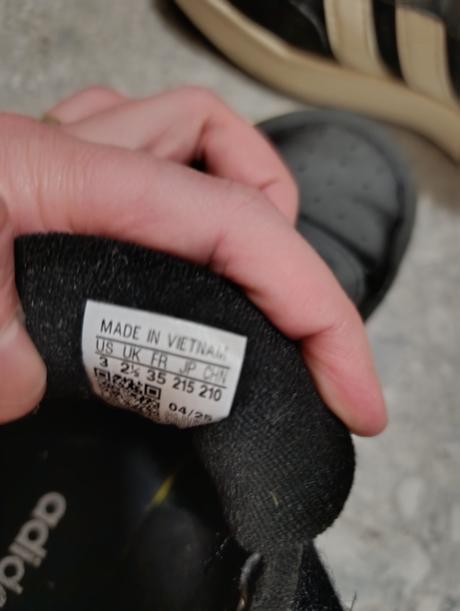 Adidas 35, adidas,35