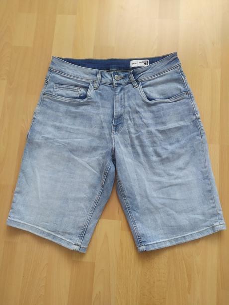 Riflové kraťasy  zn. jean pascale, takko,30
