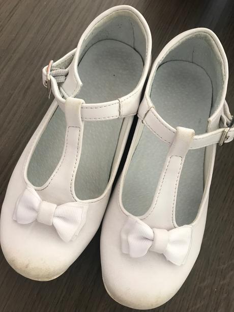 Spoločenské topánočky, 27