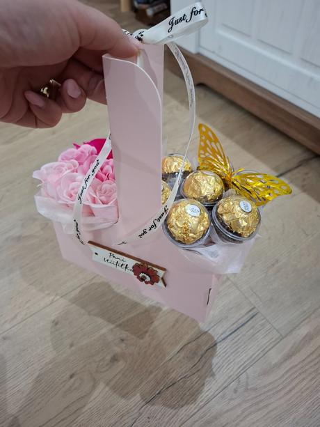 Pre pani učiteľku, 