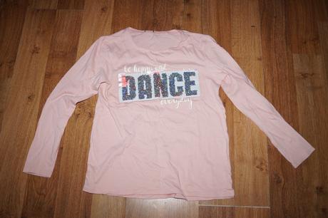 Tričko s premienacím nápisom, 134