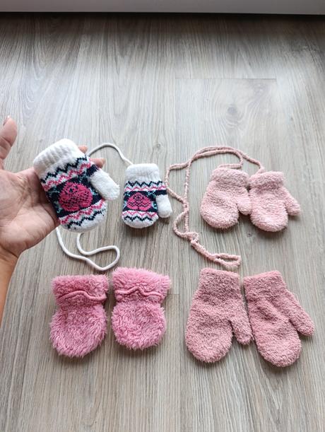 Dievčenské malé rukavičky, 