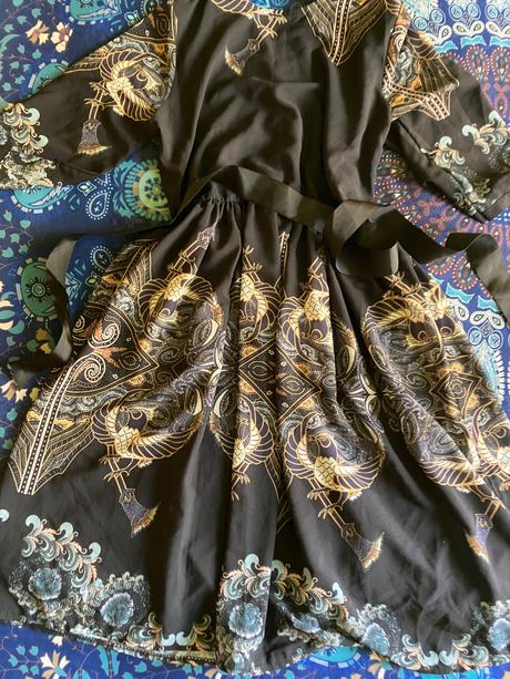 Krásne šaty ba každú príležitosť, 38