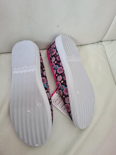 Cvičky-jarmilky, 32