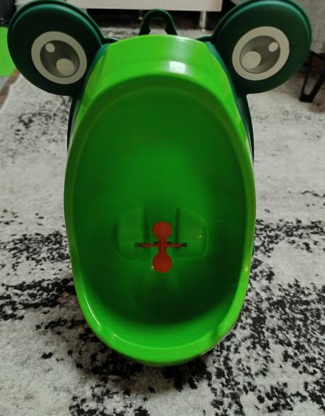 Pisoár, redukcia a schodík, 