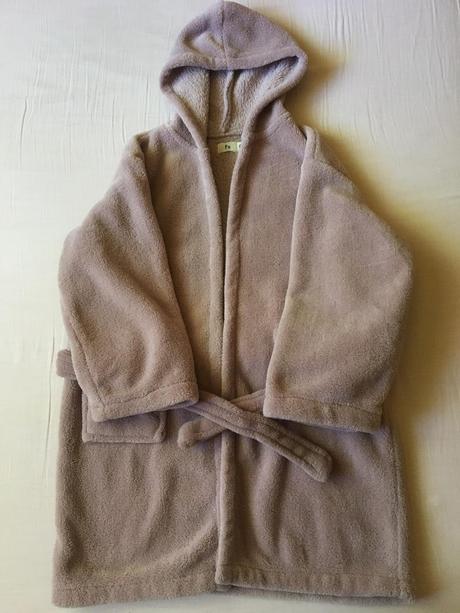 Dievčenský župan, 128