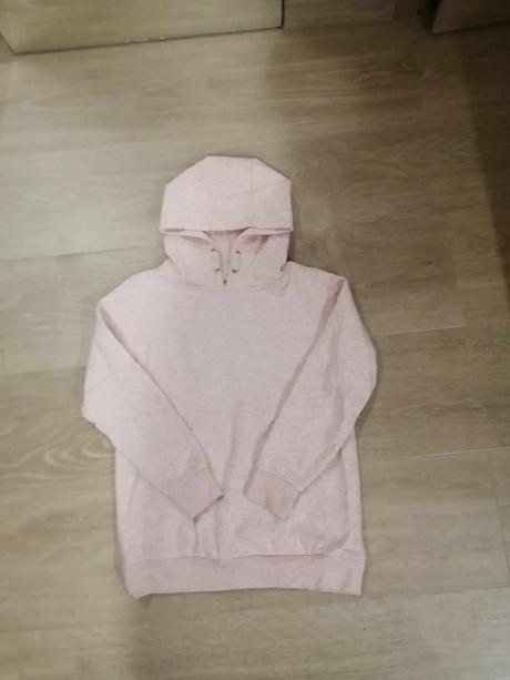 Mikinka, reserved,158