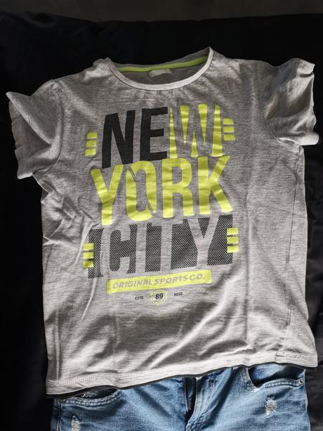 Tričko+ kraťasy, 158