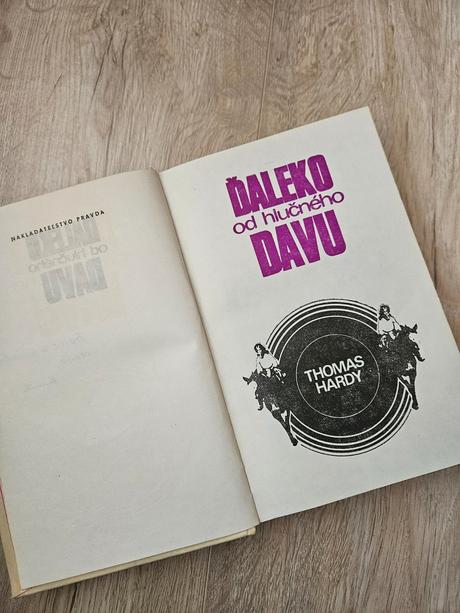 Thomas hardy ďaleko od hlučného davu,