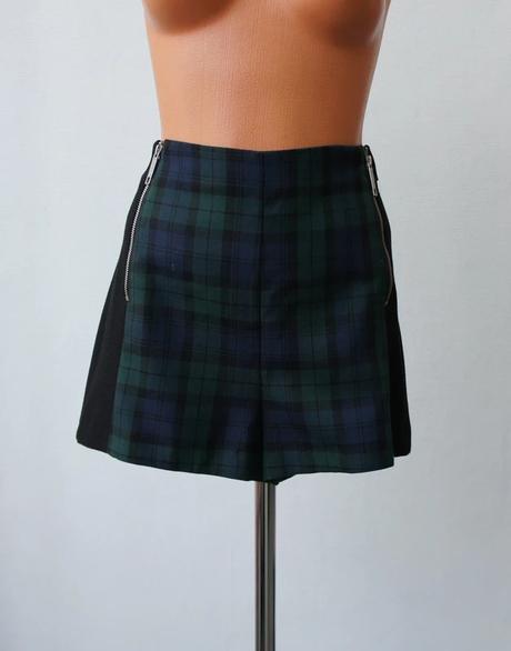 Športovo-elegantné sukňošortky, river island,42