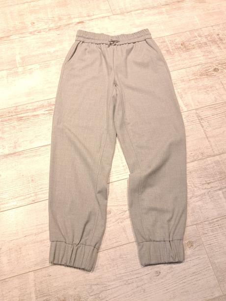 Sive nohavice zara, zara,xs