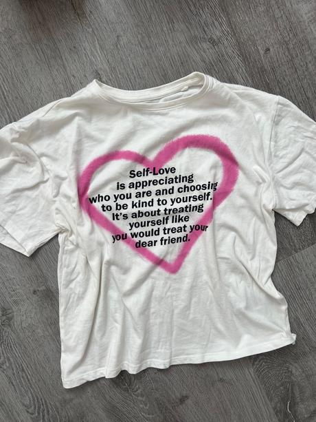 Biele tricko srdce, sinsay,146