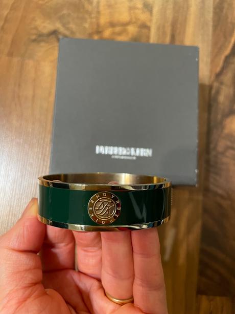 Dyrberg/kern naramok,