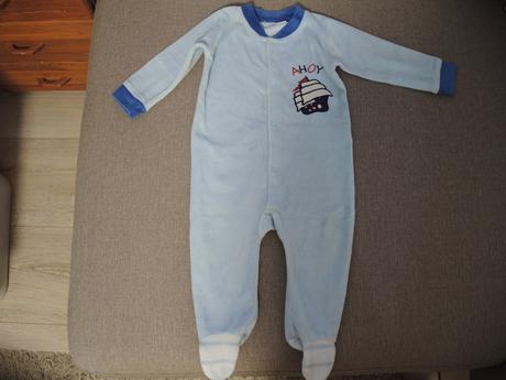 Overal s lodičkou, lupilu,62