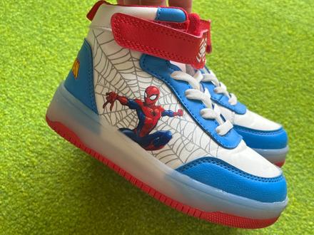 Blikajúce tenisky spiderman 25/26, primark,25