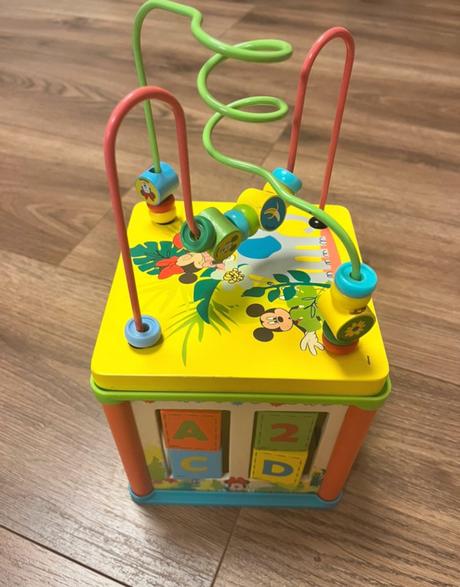 Drevená hracia kocka, 