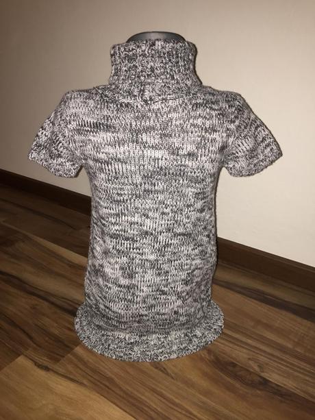 Sveter, young dimension,110