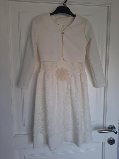 Šaty na prve sv.prijímanie, 134