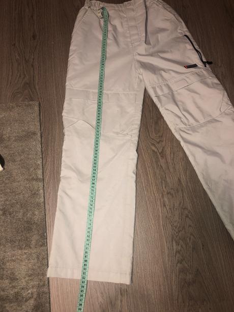 Nohavice zn. ellesse, 140