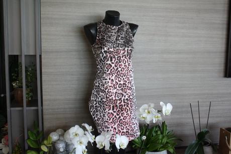 Guess šatičky, guess,xs
