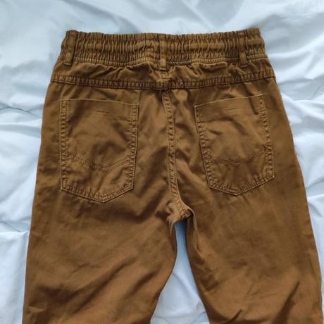 Nohavice veľ 12 r škoricovej farby, in extenso,152