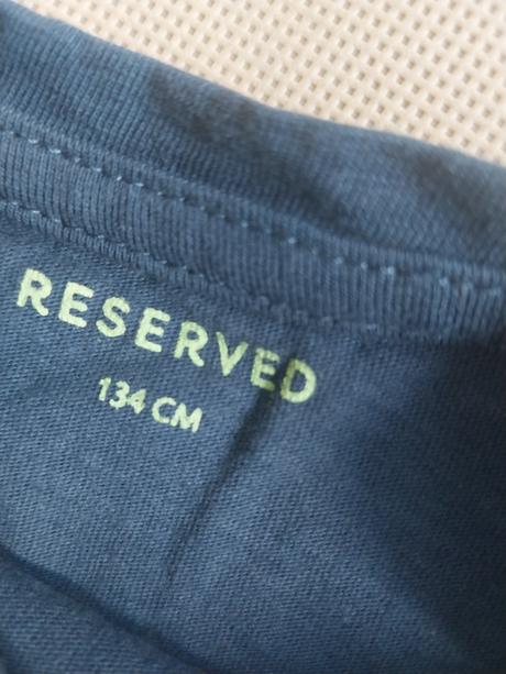 Tricko happy, reserved,134