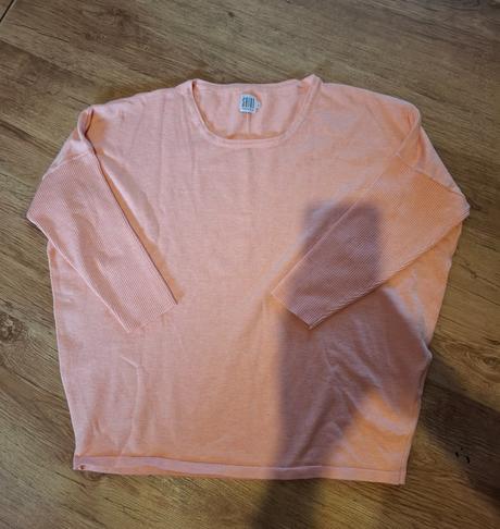 Balík oblečenia l, l