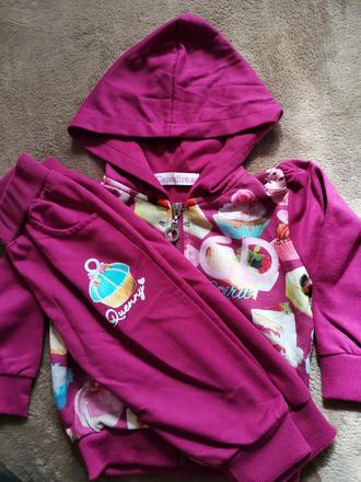 Tepláková súprava, 74